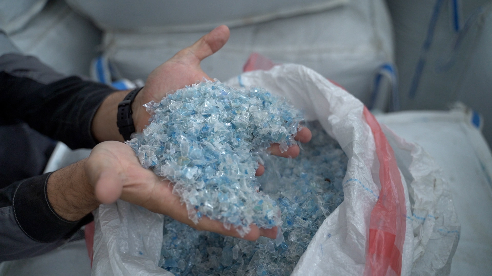 50 тысяч тонн ПЭТ-хлопьев – в «РТ-Инвест» посчитали сколько произвели вторсырья из 200 млн пластиковых бутылок 50 тысяч тонн ПЭТ-хлопьев – в «РТ-Инвест» посчитали сколько произвели вторсырья из 200 млн пластиковых бутылок